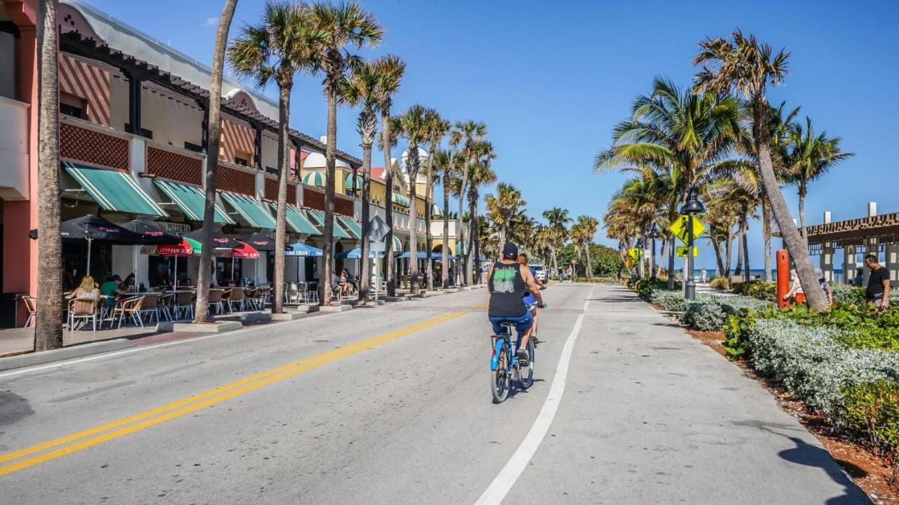 M Lake Worth Beach - Modern Villas Near West Palm Beach, Chic Retro Vibes, King Bed, Cozy Backyard, Bbq, Workspace, High-Speed Internet, Free Parking, 5 Minutes To Downtown & Beach Extérieur photo