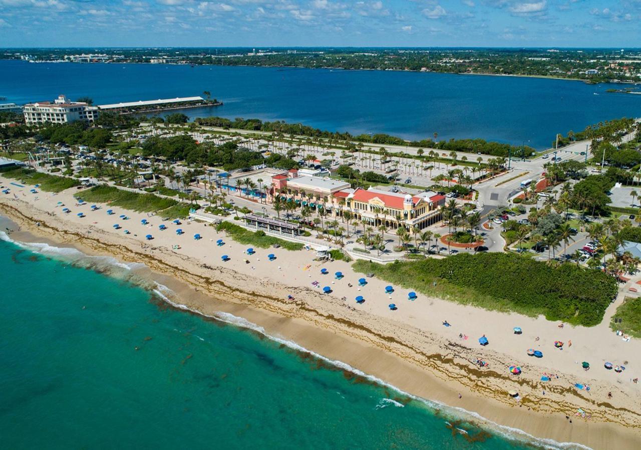 M Lake Worth Beach - Modern Villas Near West Palm Beach, Chic Retro Vibes, King Bed, Cozy Backyard, Bbq, Workspace, High-Speed Internet, Free Parking, 5 Minutes To Downtown & Beach Extérieur photo