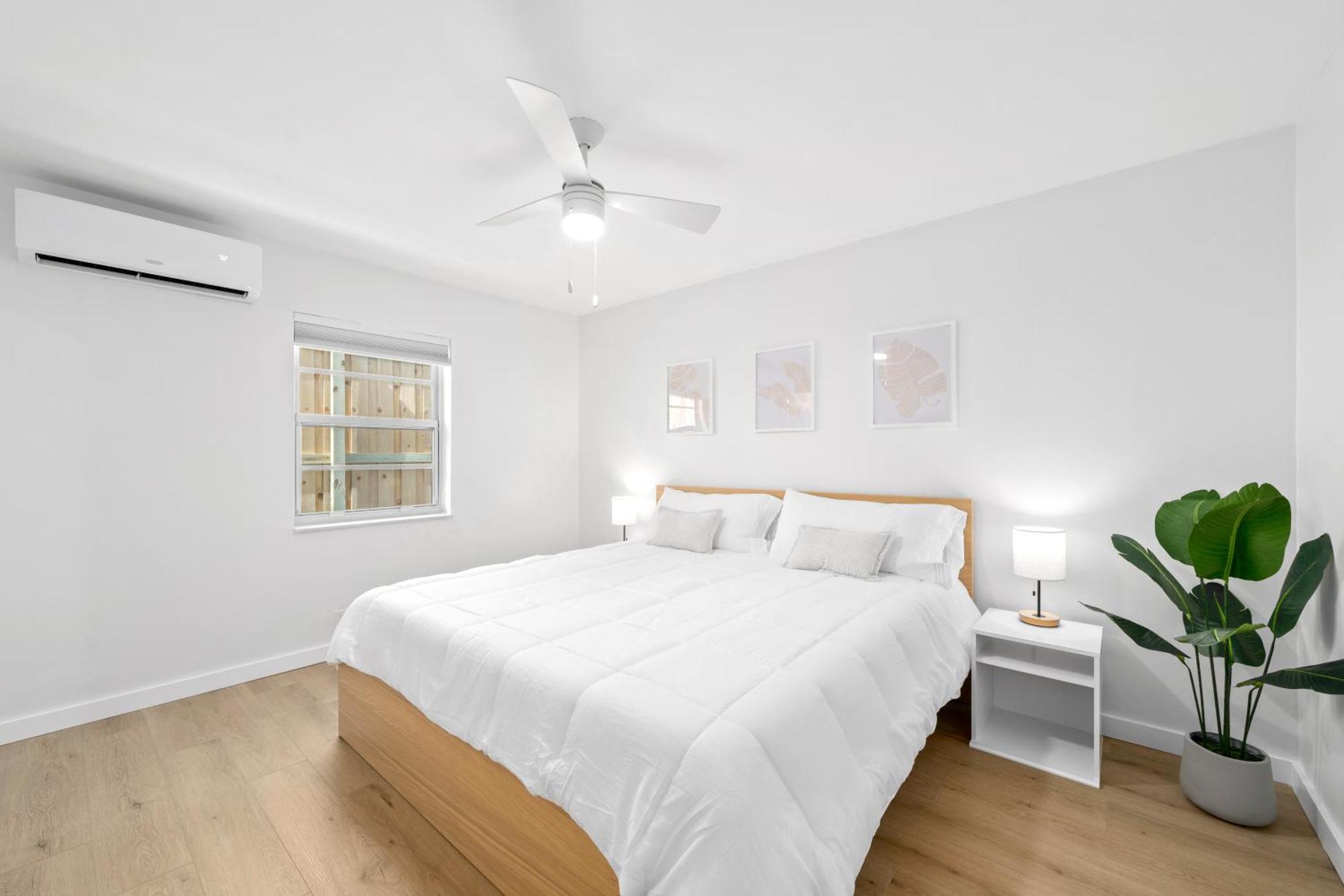M Lake Worth Beach - Modern Villas Near West Palm Beach, Chic Retro Vibes, King Bed, Cozy Backyard, Bbq, Workspace, High-Speed Internet, Free Parking, 5 Minutes To Downtown & Beach Extérieur photo